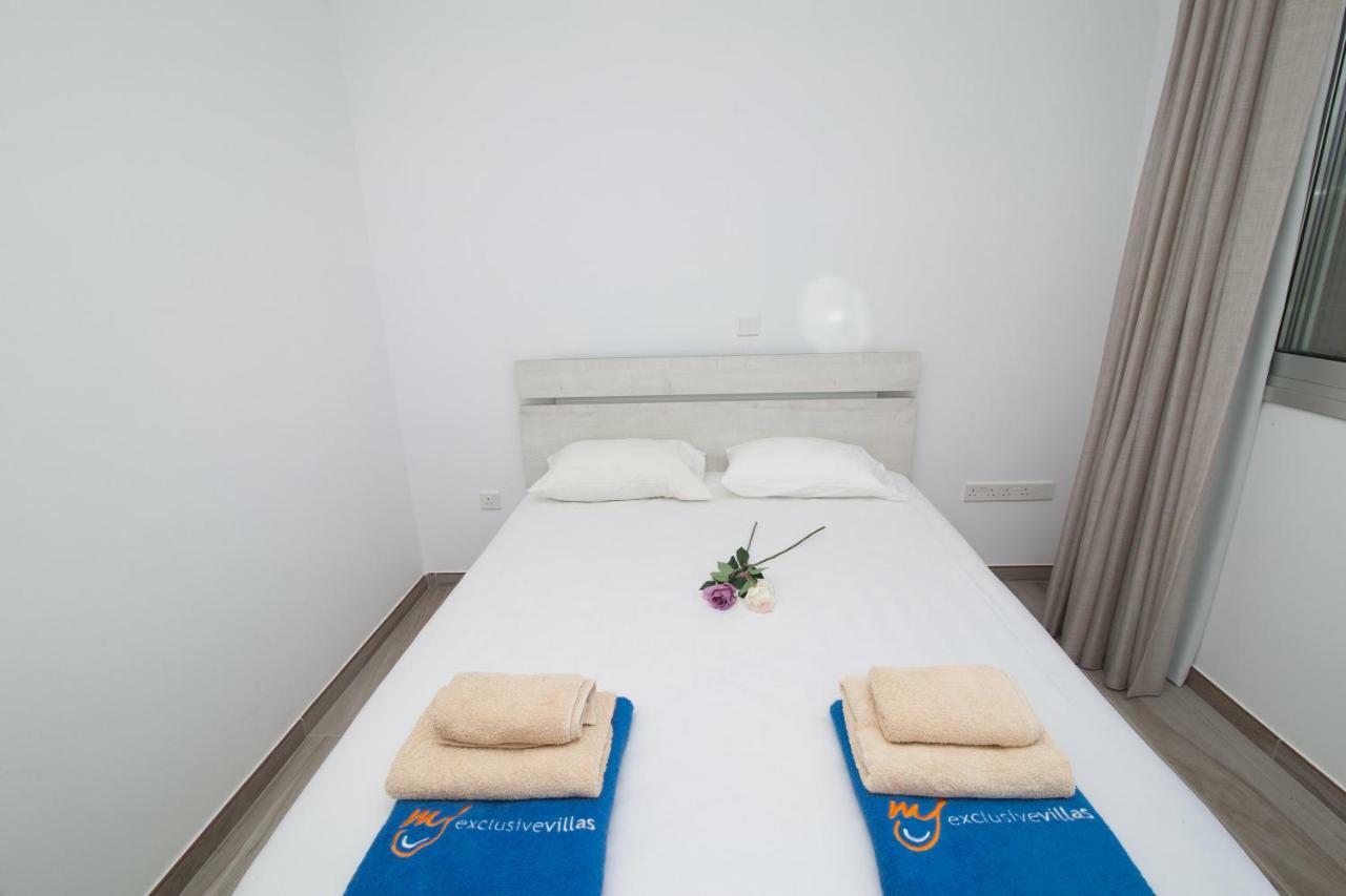 איה נאפה Villa Lynn Boutique Beachfront מראה חיצוני תמונה