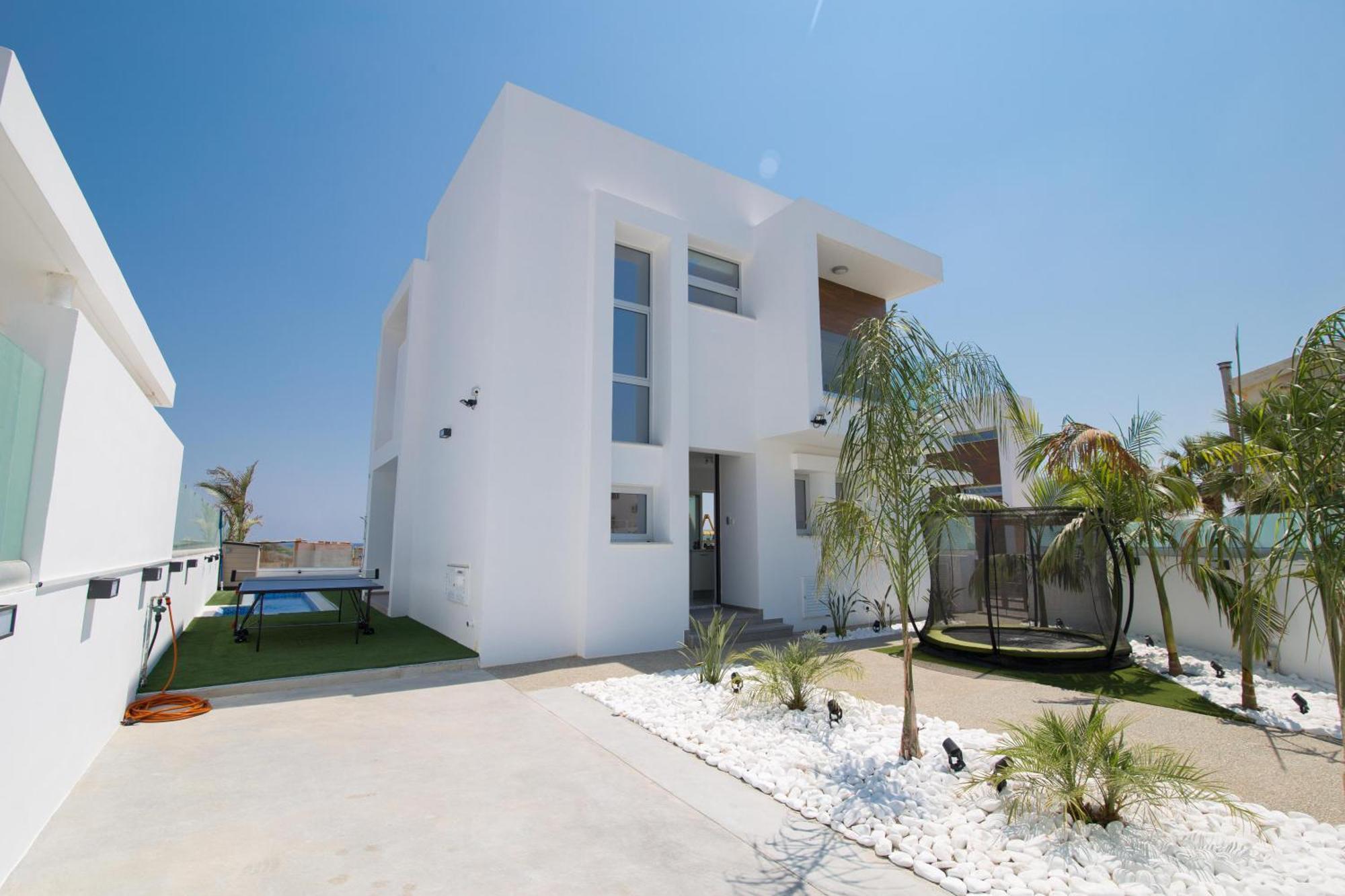 איה נאפה Villa Lynn Boutique Beachfront מראה חיצוני תמונה