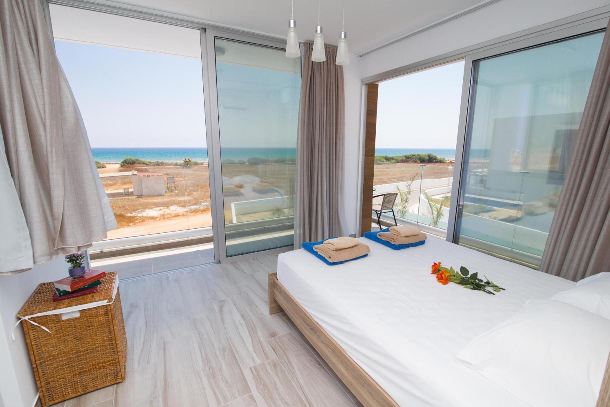 איה נאפה Villa Lynn Boutique Beachfront מראה חיצוני תמונה