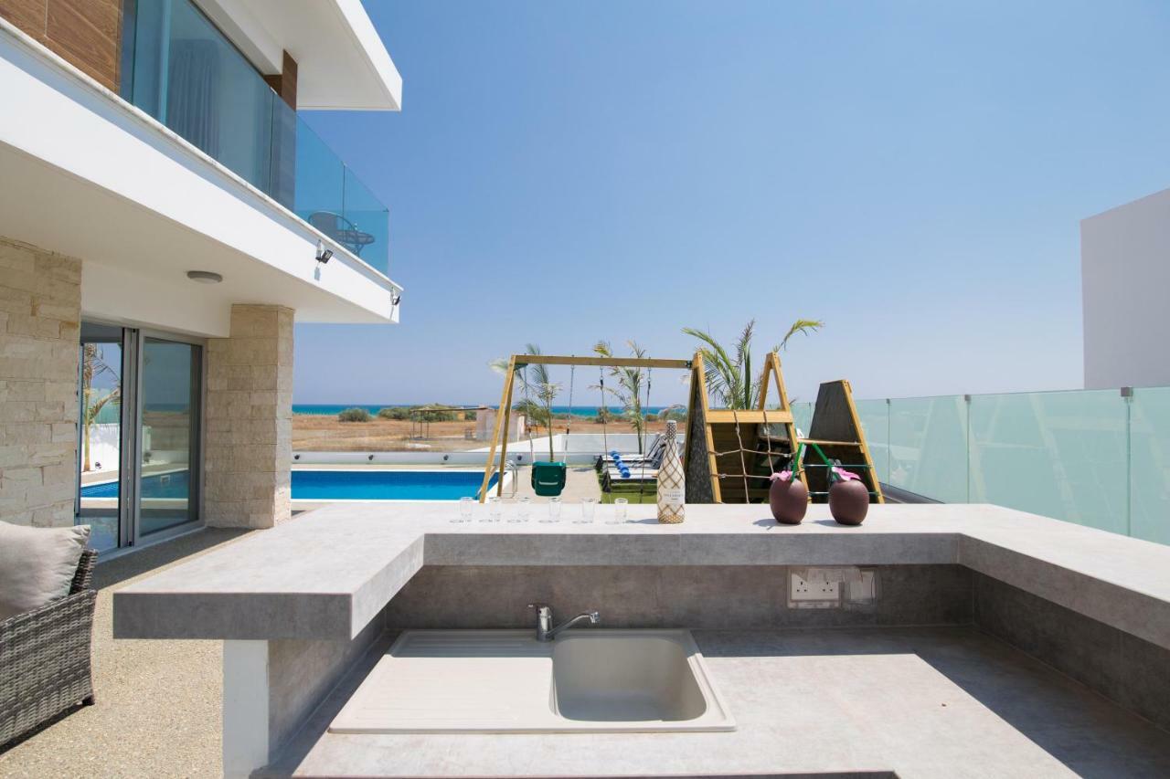 איה נאפה Villa Lynn Boutique Beachfront מראה חיצוני תמונה